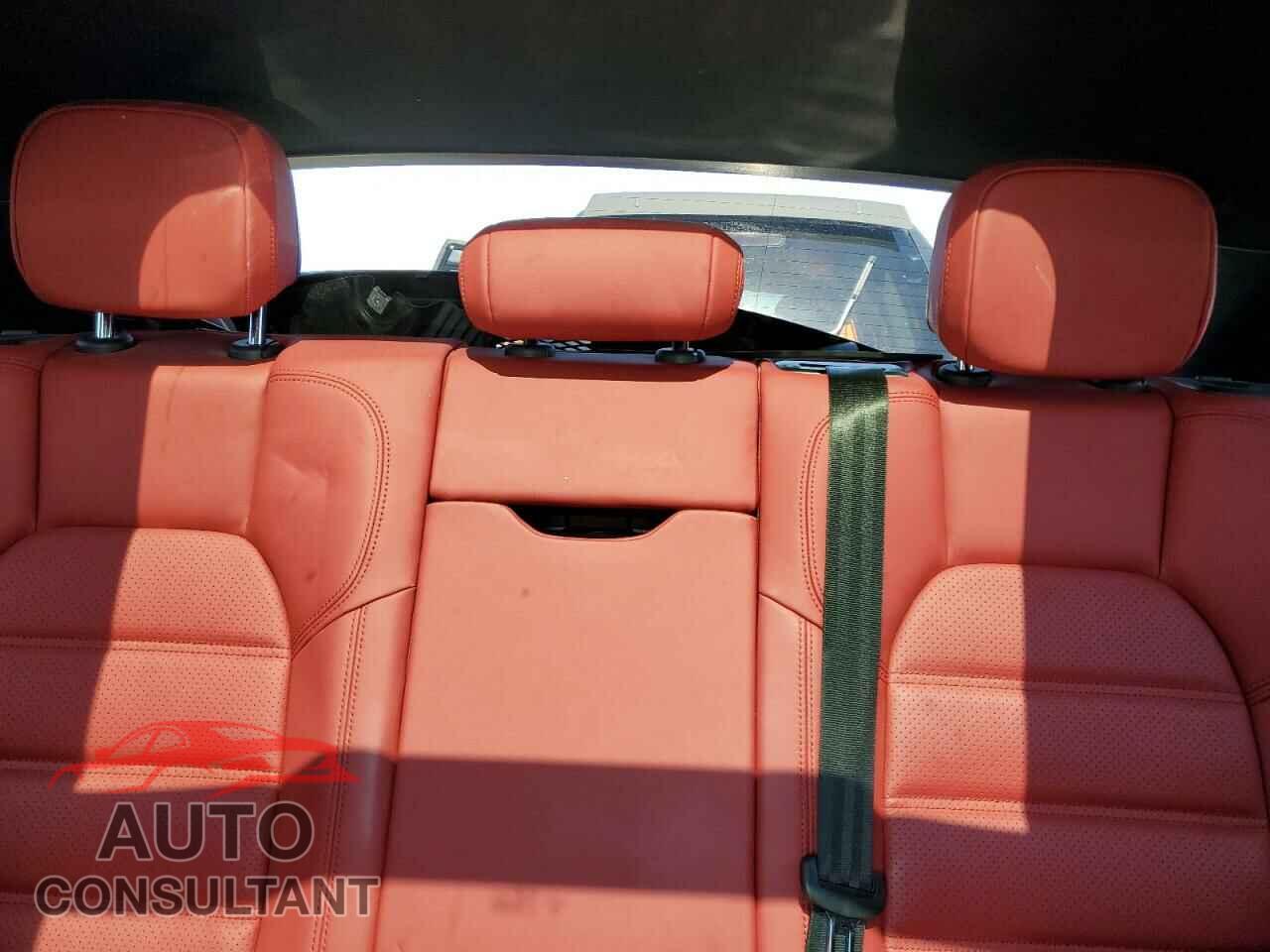 PORSCHE MACAN 2021 - WP1AA2A56MLB01246
