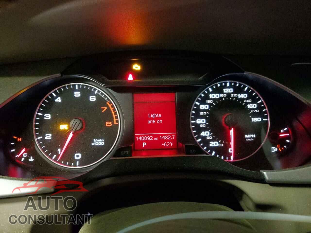 AUDI A4 2012 - WAUBFAFL0CA060256