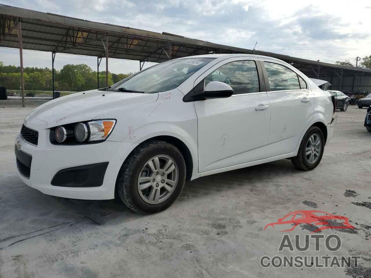 CHEVROLET SONIC 2016 - 1G1JC5SH8G4133788