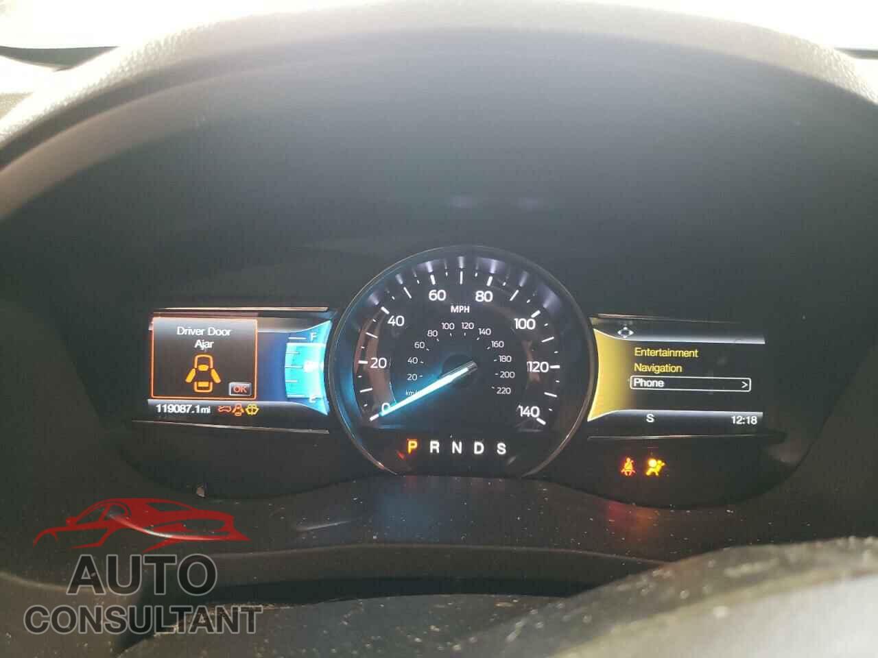 FORD EXPLORER 2018 - 1FM5K8F8XJGB15947