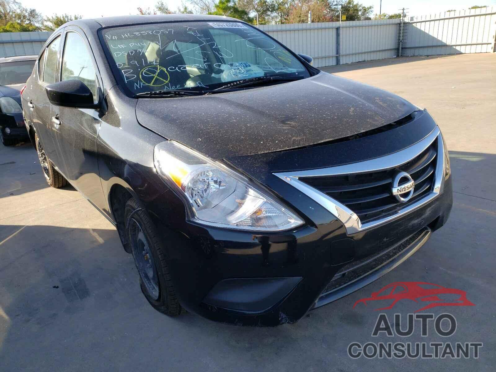 NISSAN VERSA 2017 - 3N1CN7AP4HL858057