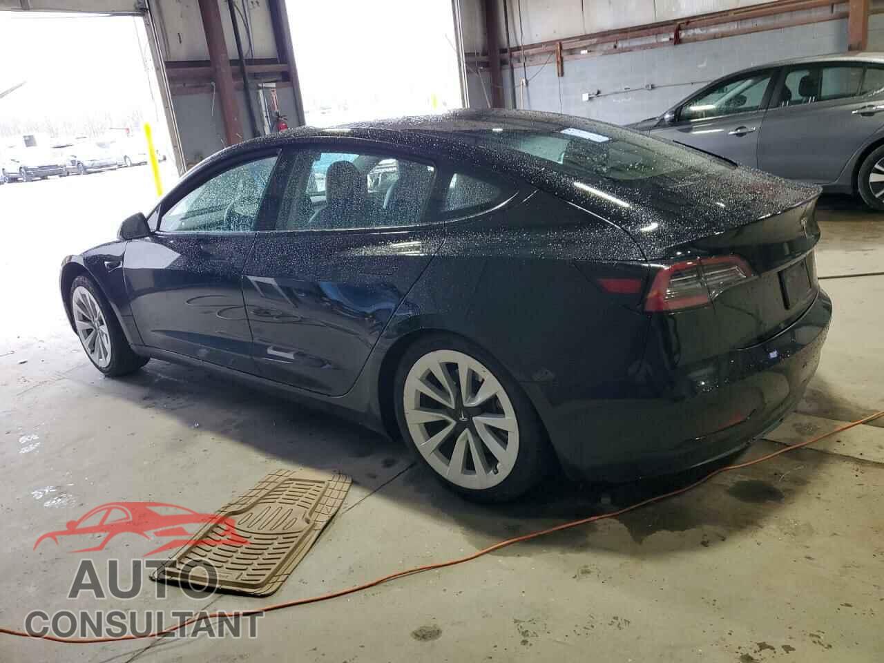TESLA MODEL 3 2022 - 5YJ3E1EA4NF372391