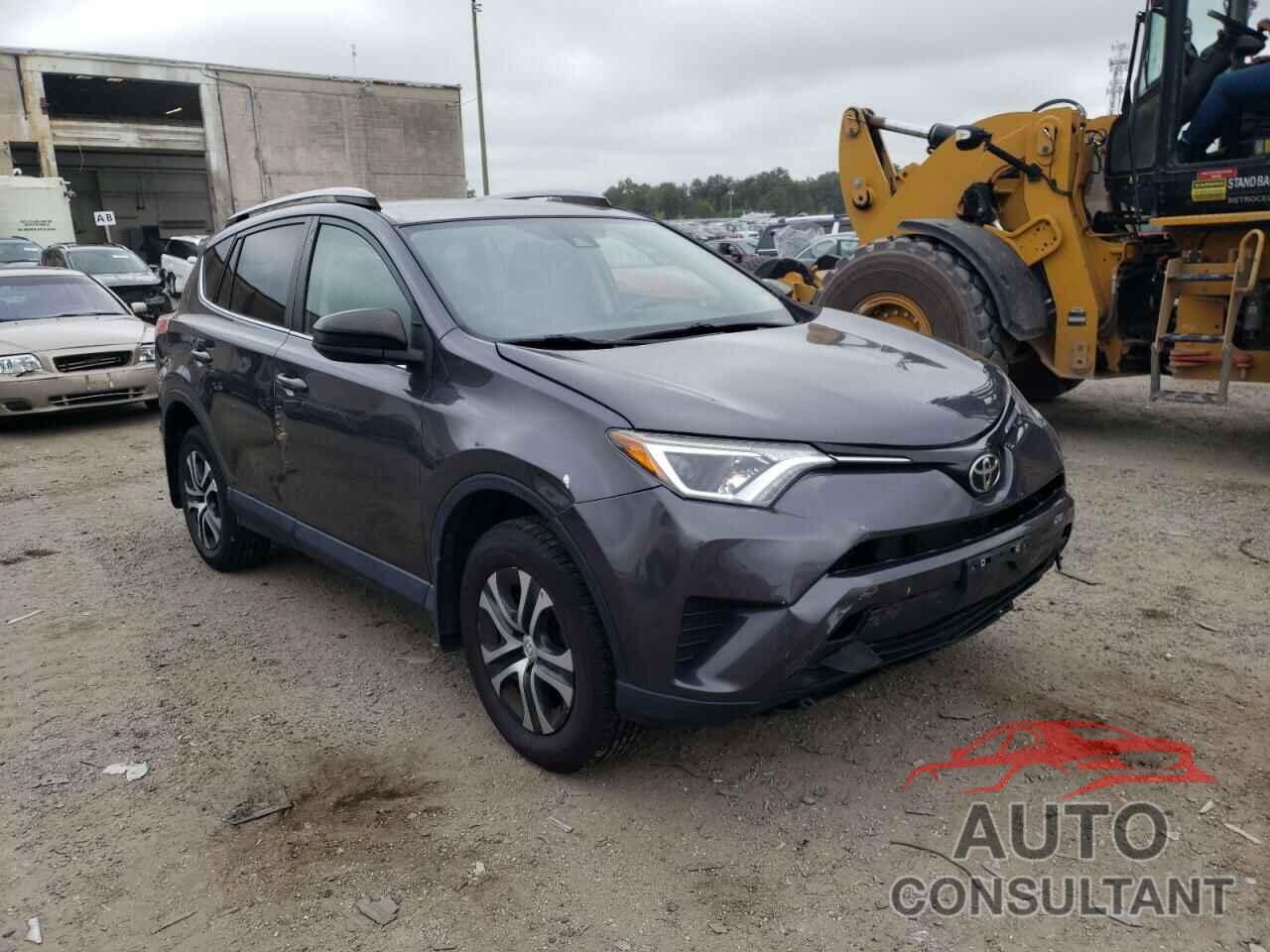 TOYOTA RAV4 2017 - JTMBFREV8HJ145292