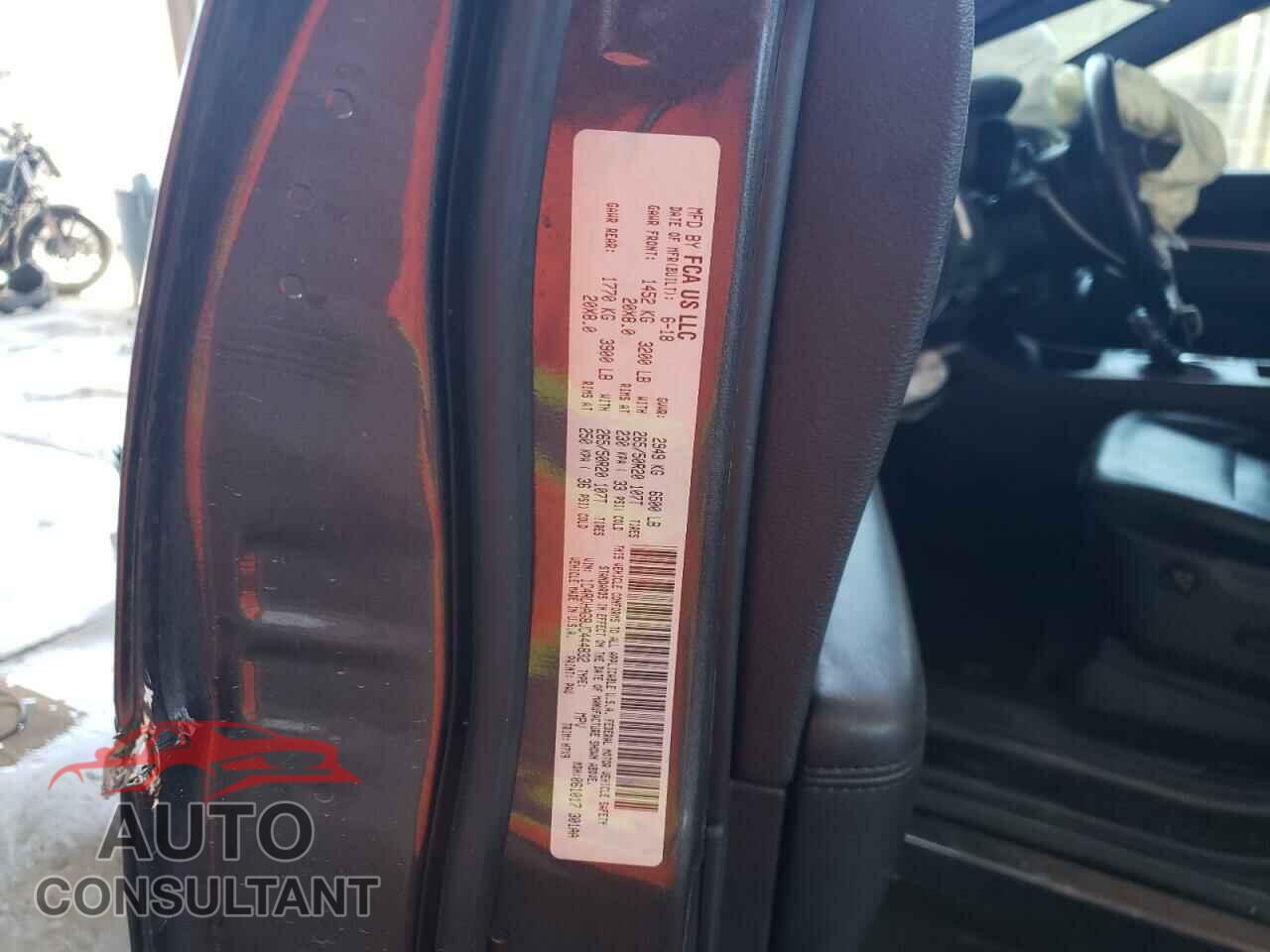 DODGE DURANGO 2018 - 1C4RDHAG8JC444832