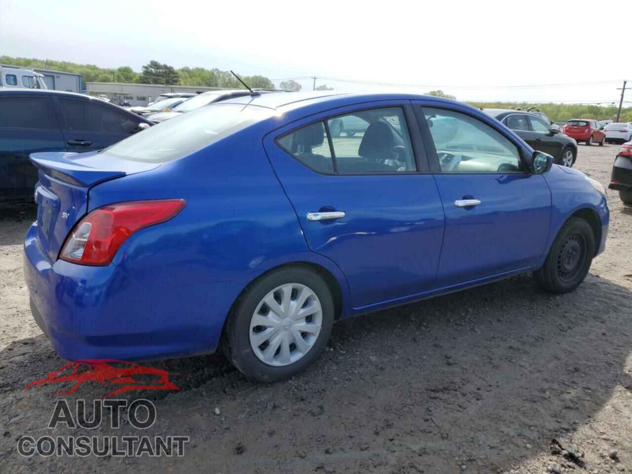 NISSAN VERSA 2017 - 3N1CN7AP2HL872989