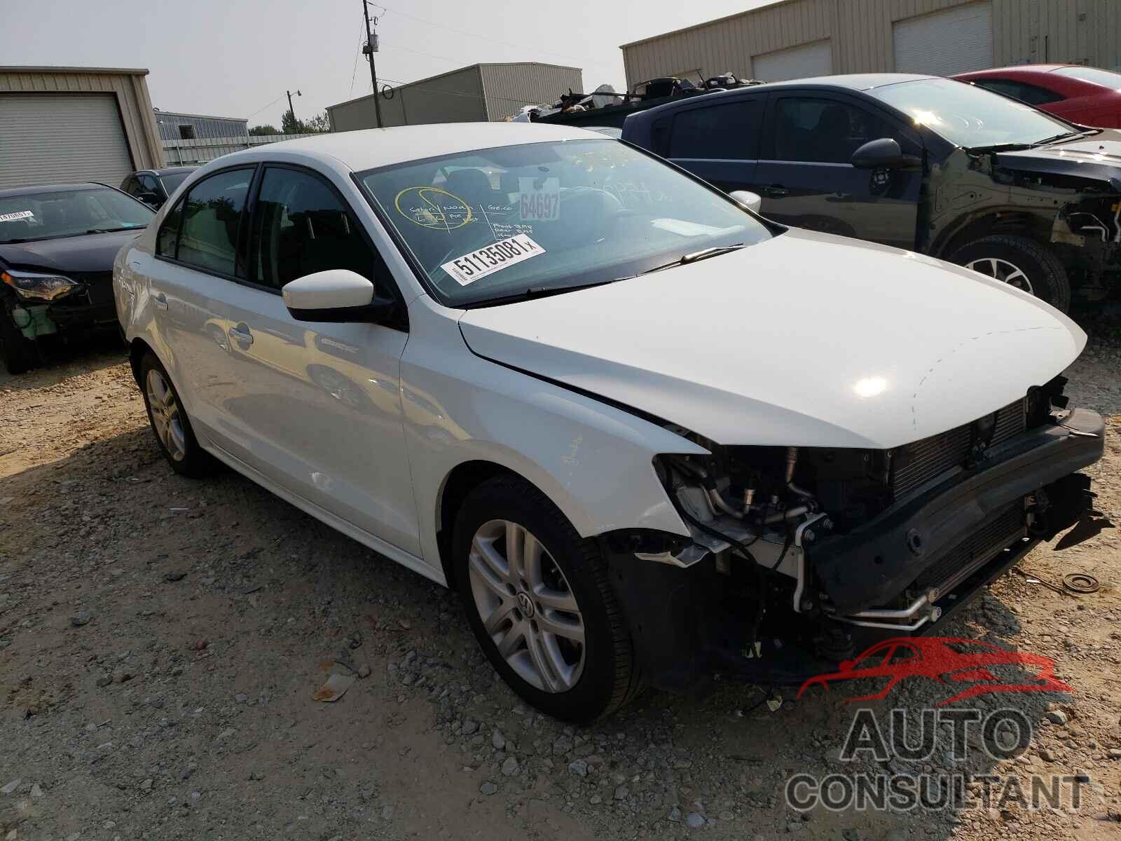 VOLKSWAGEN JETTA 2018 - 3VW2B7AJ7JM204082