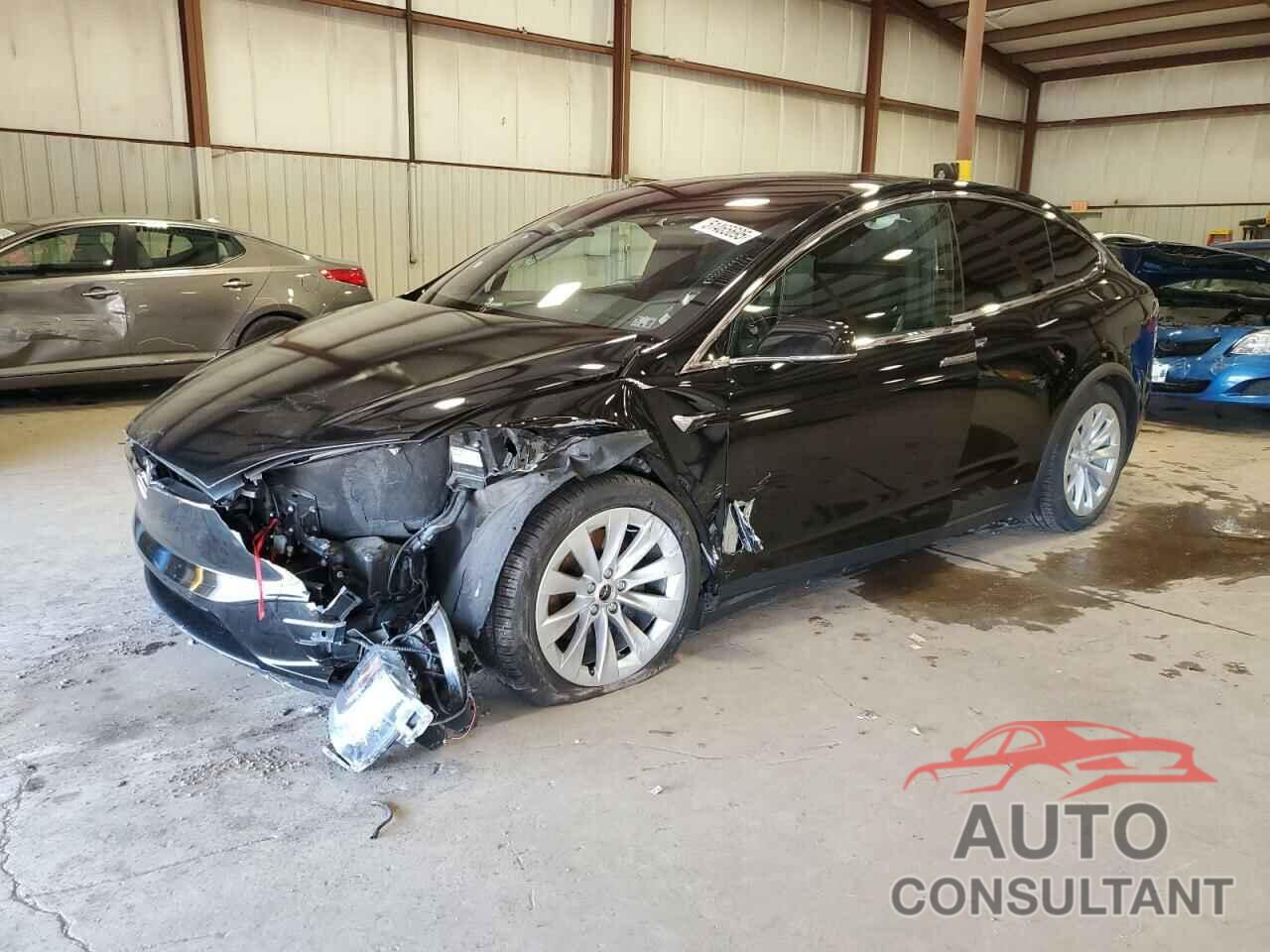 TESLA MODEL X 2018 - 5YJXCAE29JF111980