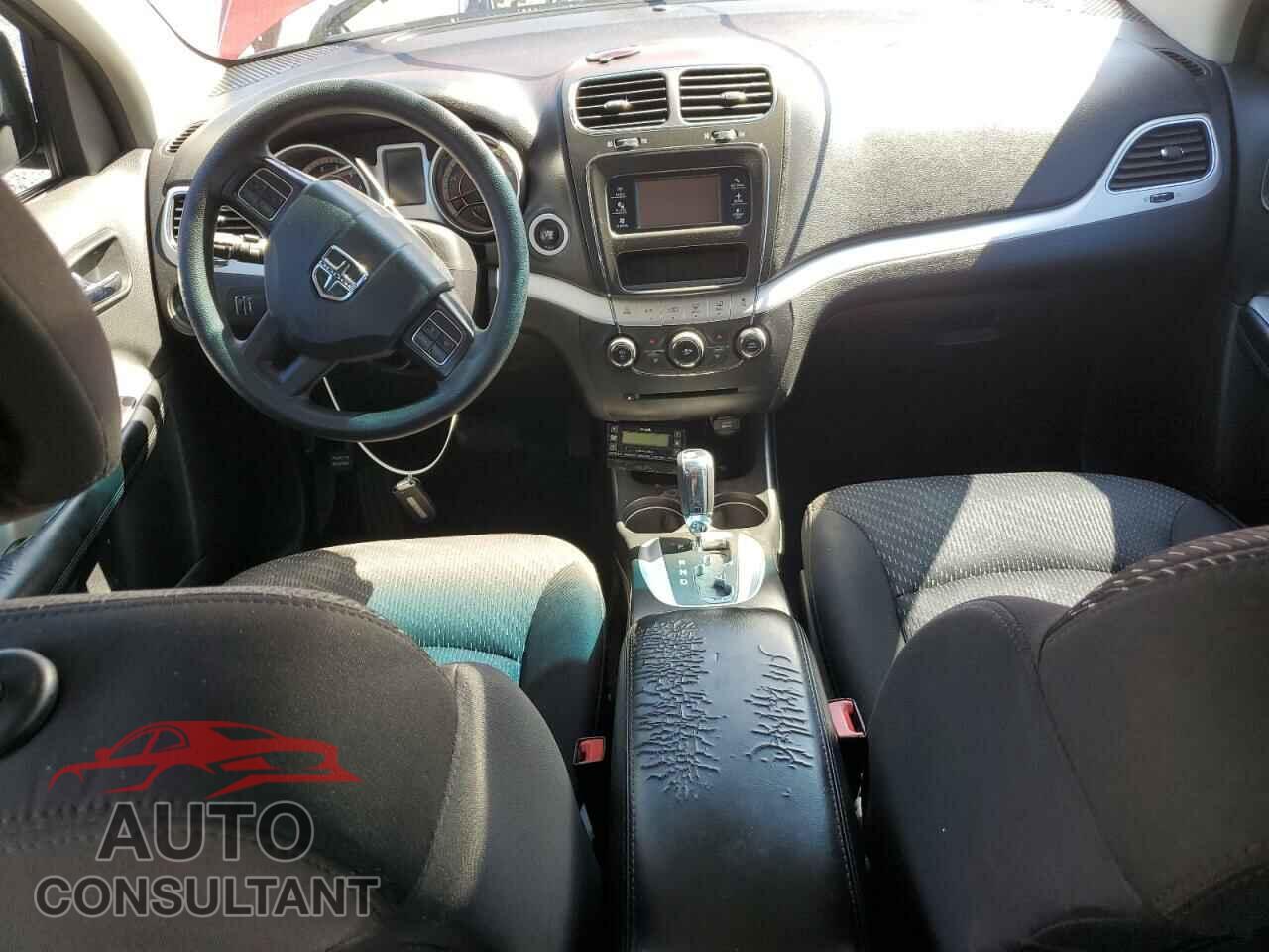 DODGE JOURNEY 2015 - 3C4PDCABXFT529519