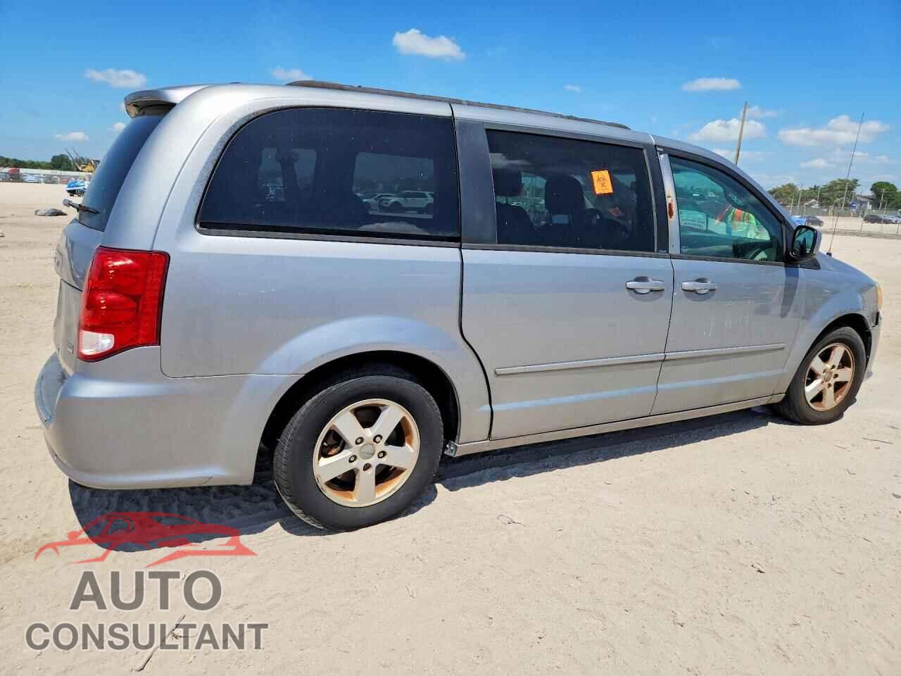 DODGE CARAVAN 2013 - 2C4RDGCG5DR669342