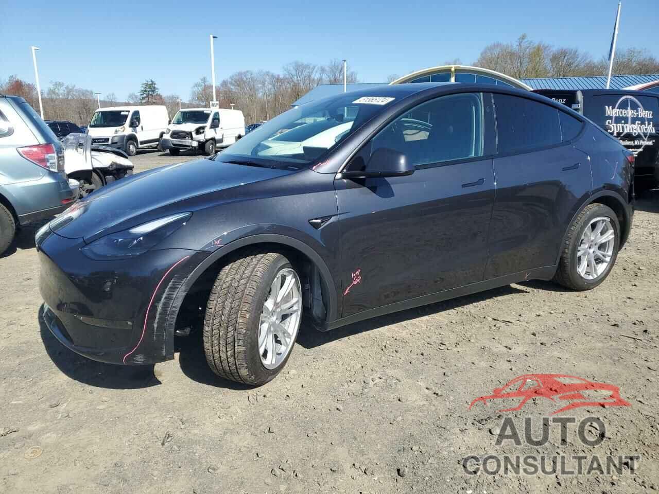 TESLA MODEL Y 2024 - 7SAYGDEEXRF034197