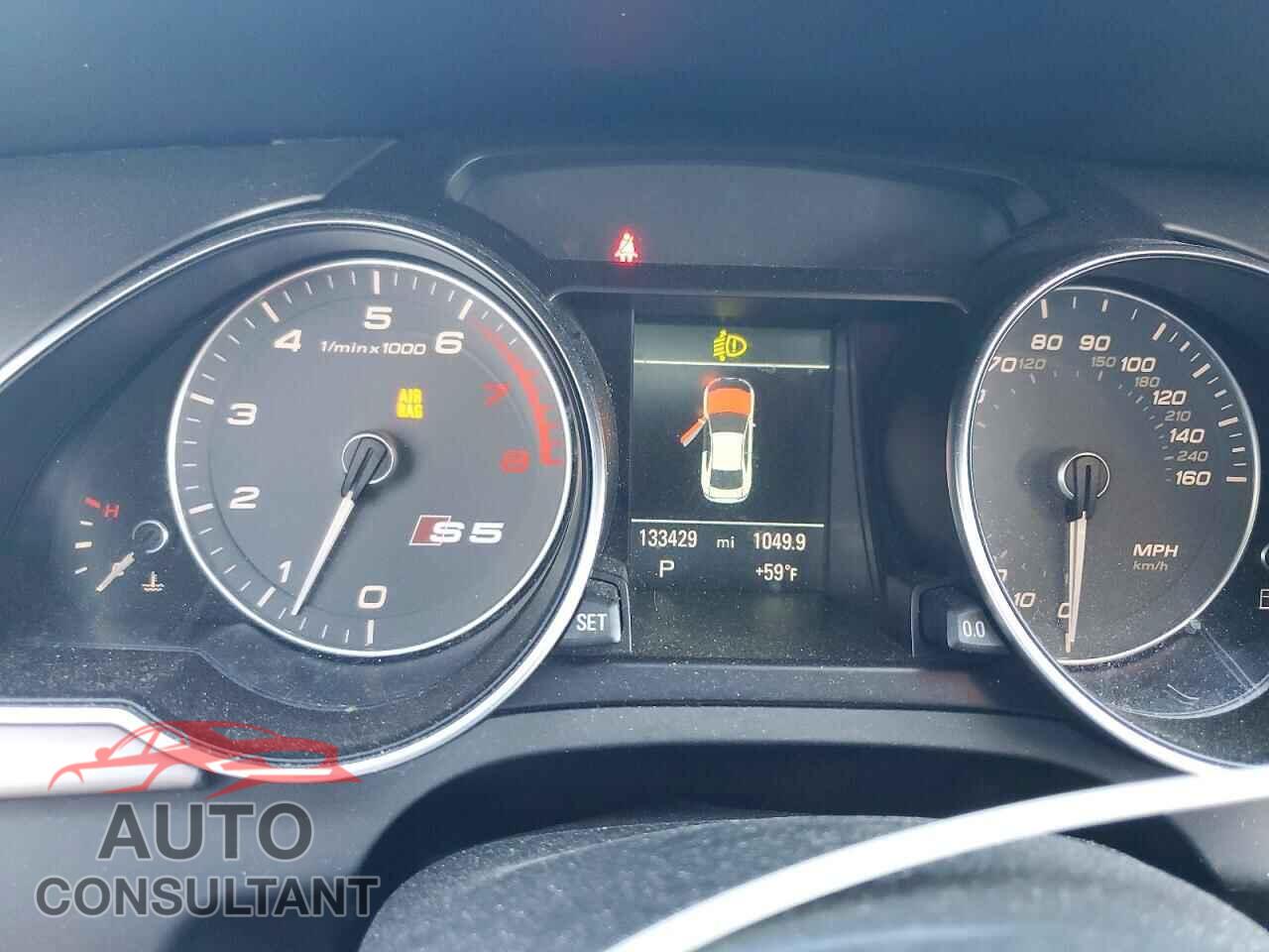 AUDI S5/RS5 2013 - WAUCGAFR7DA018951