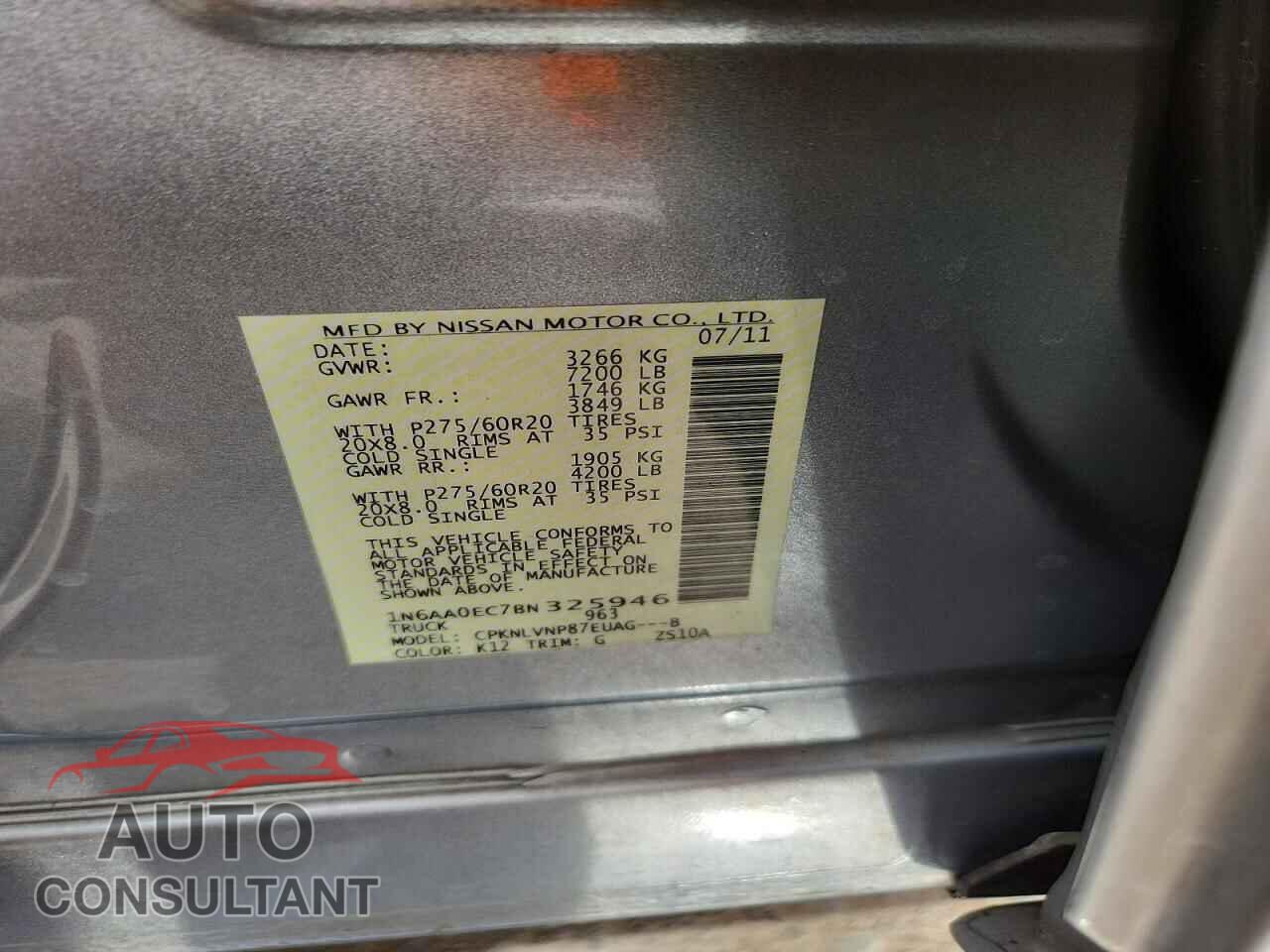 NISSAN TITAN 2011 - 1N6AA0EC7BN325946
