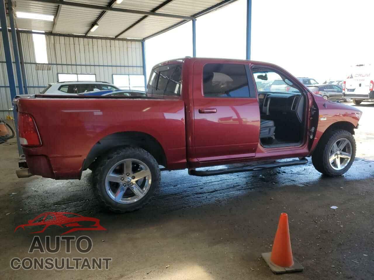 DODGE RAM 1500 2012 - 1C6RD7MT0CS254137