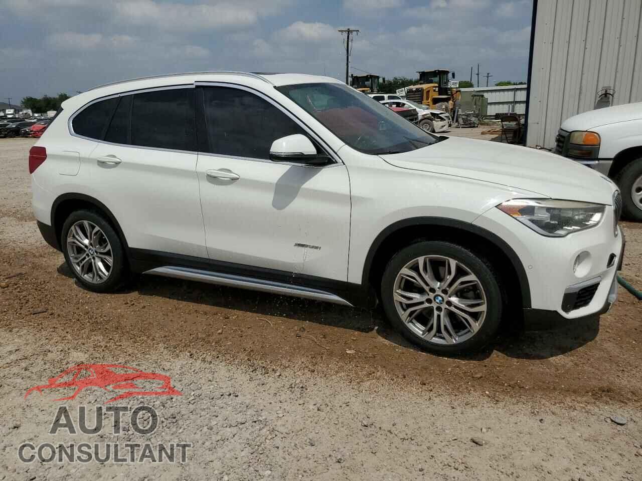 BMW X1 2016 - WBXHT3Z38G4A48492