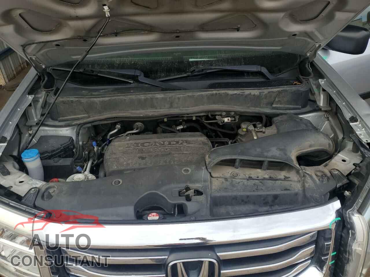 HONDA PILOT 2015 - 5FNYF3H2XFB016418