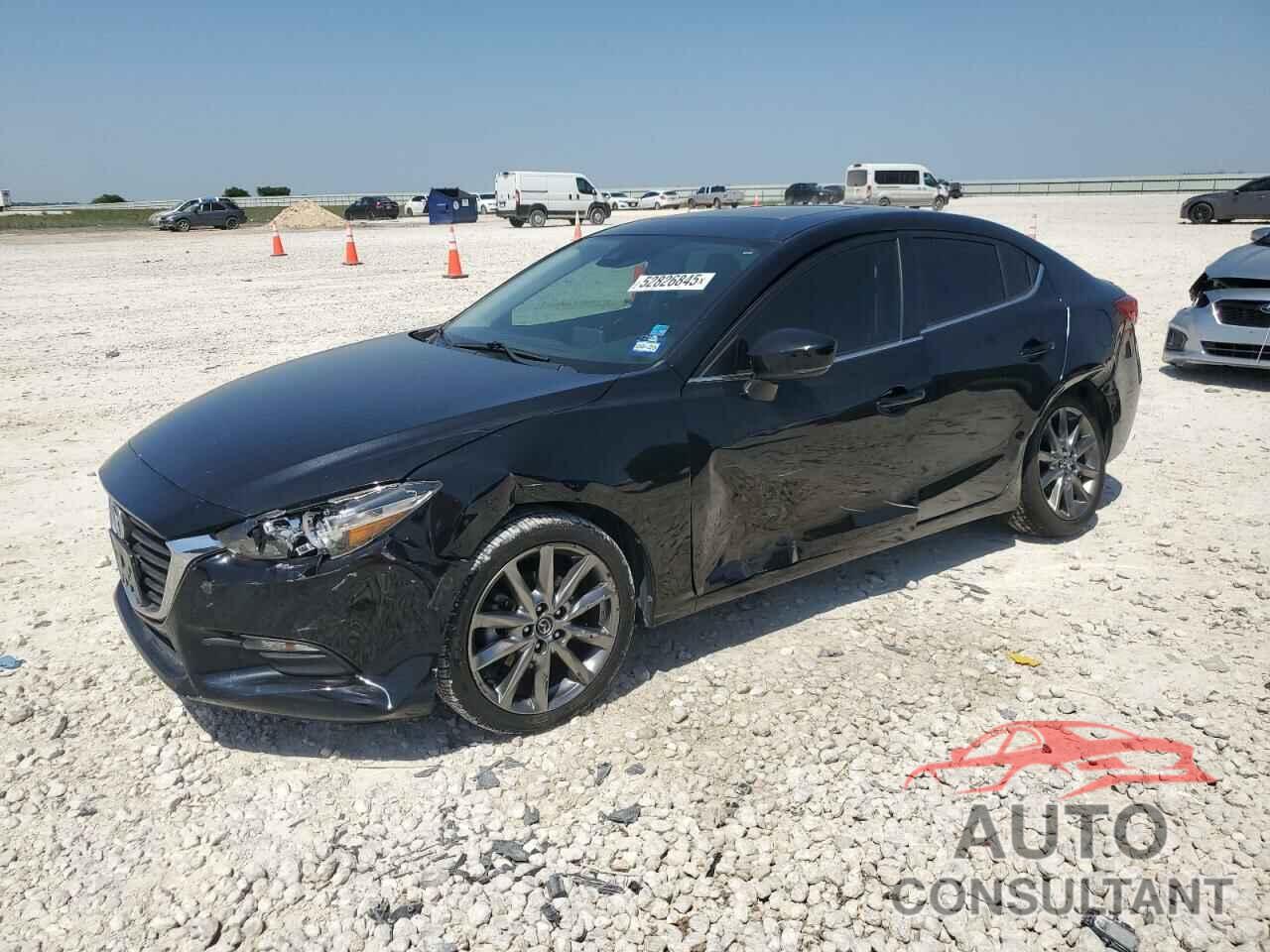 MAZDA 3 2018 - 3MZBN1V31JM205096