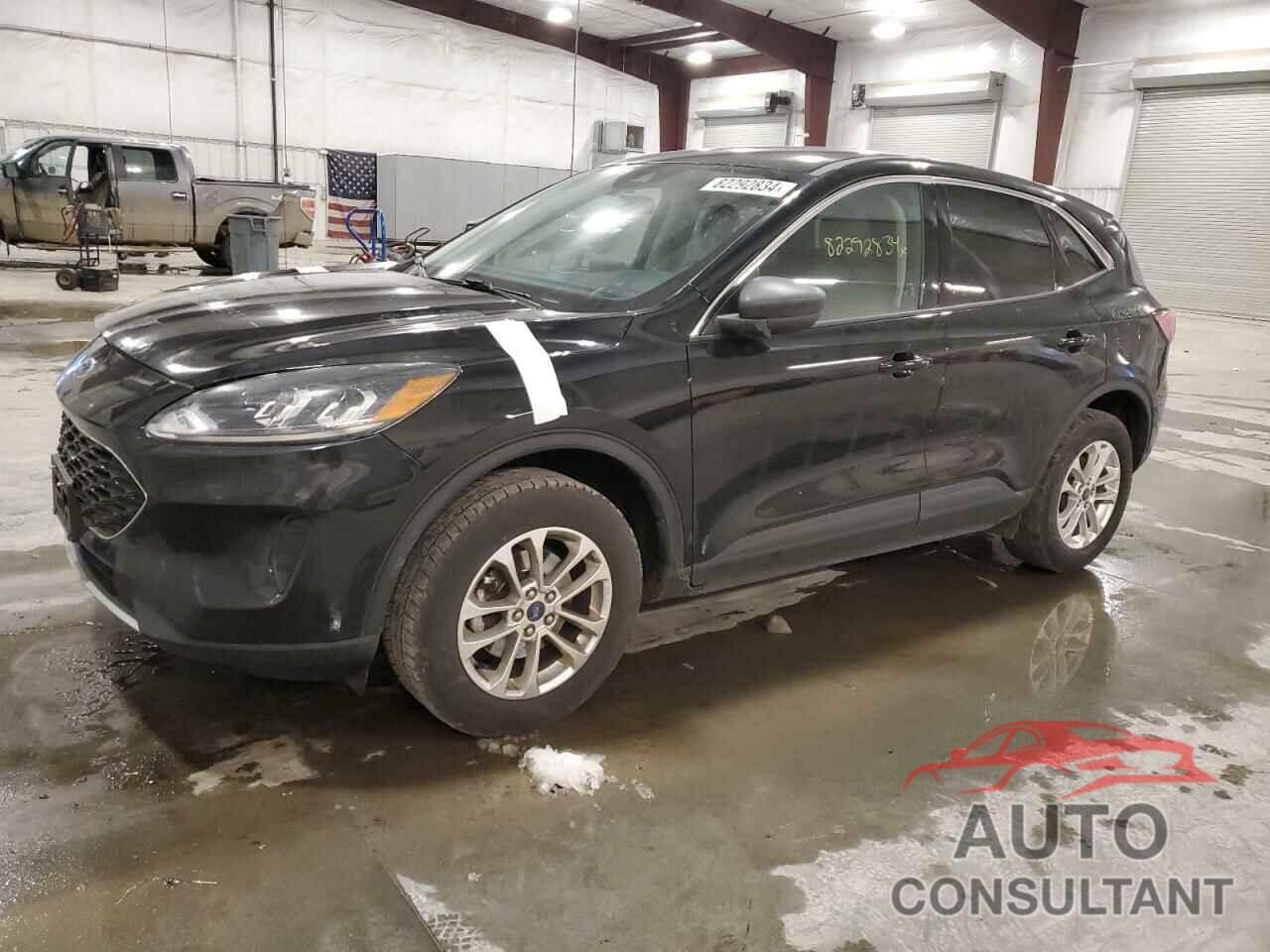 FORD ESCAPE 2022 - 1FMCU9G60NUA86261