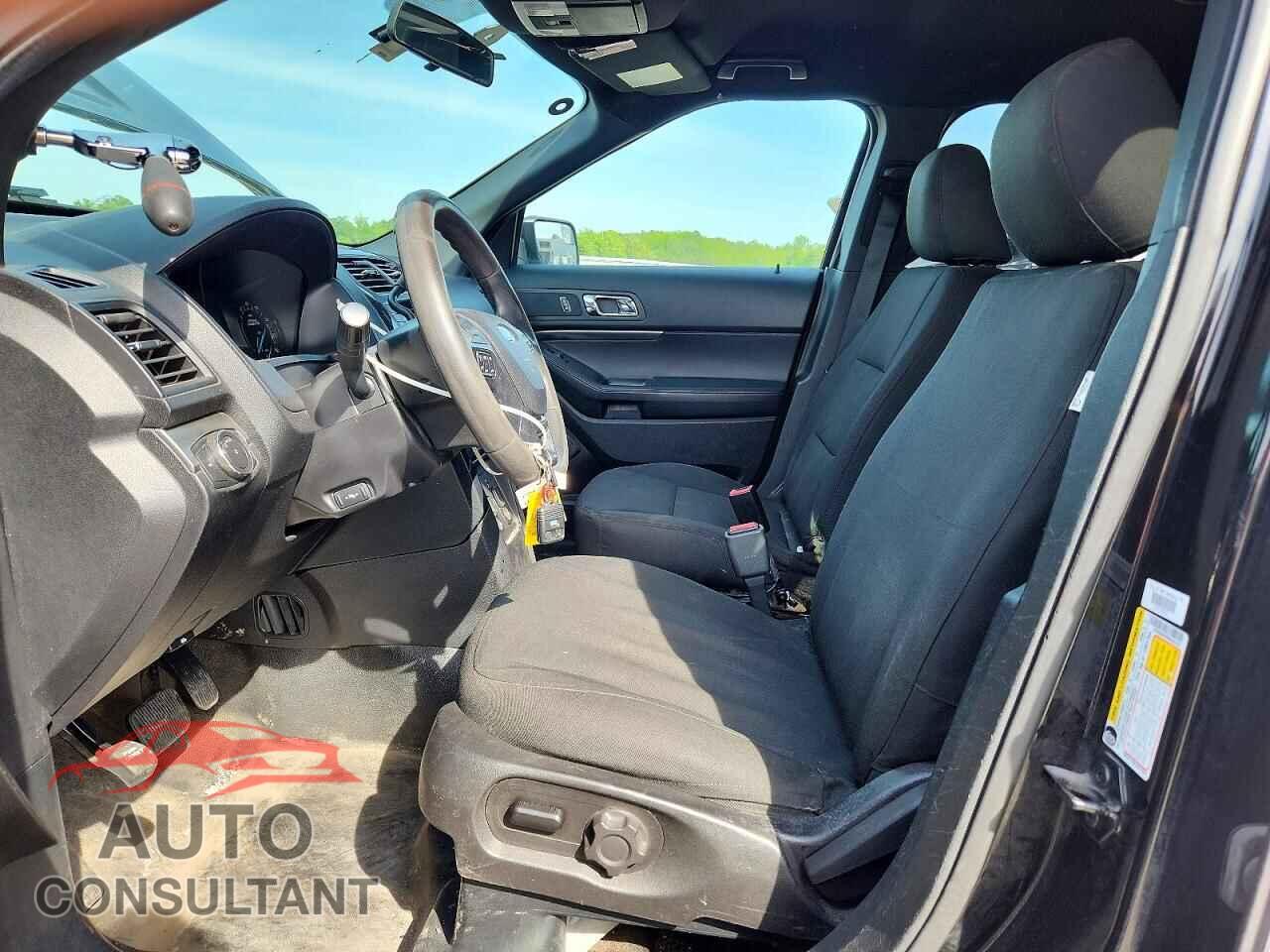FORD EXPLORER 2017 - 1FM5K8AR0HGE30234
