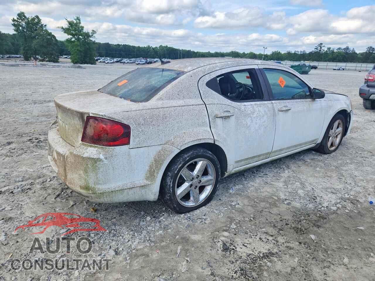 DODGE AVENGER 2013 - 1C3CDZAB5DN771072