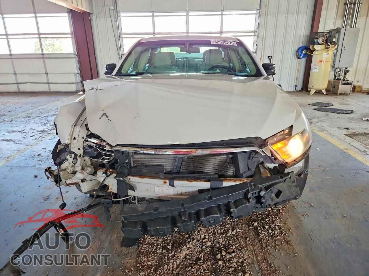 FORD TAURUS 2017 - 1FAHP2D80HG119752