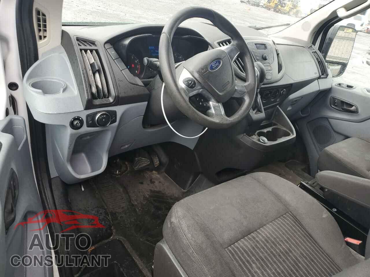 FORD TRANSIT 2018 - 1FTYR1ZM7JKB47975