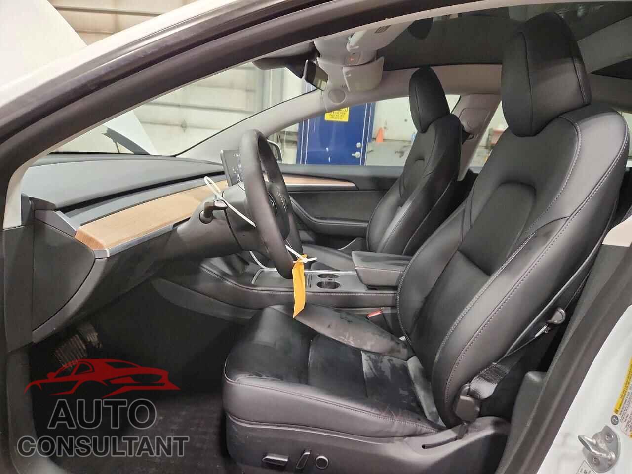 TESLA MODEL 3 2023 - LRW3E1FA9PC875717