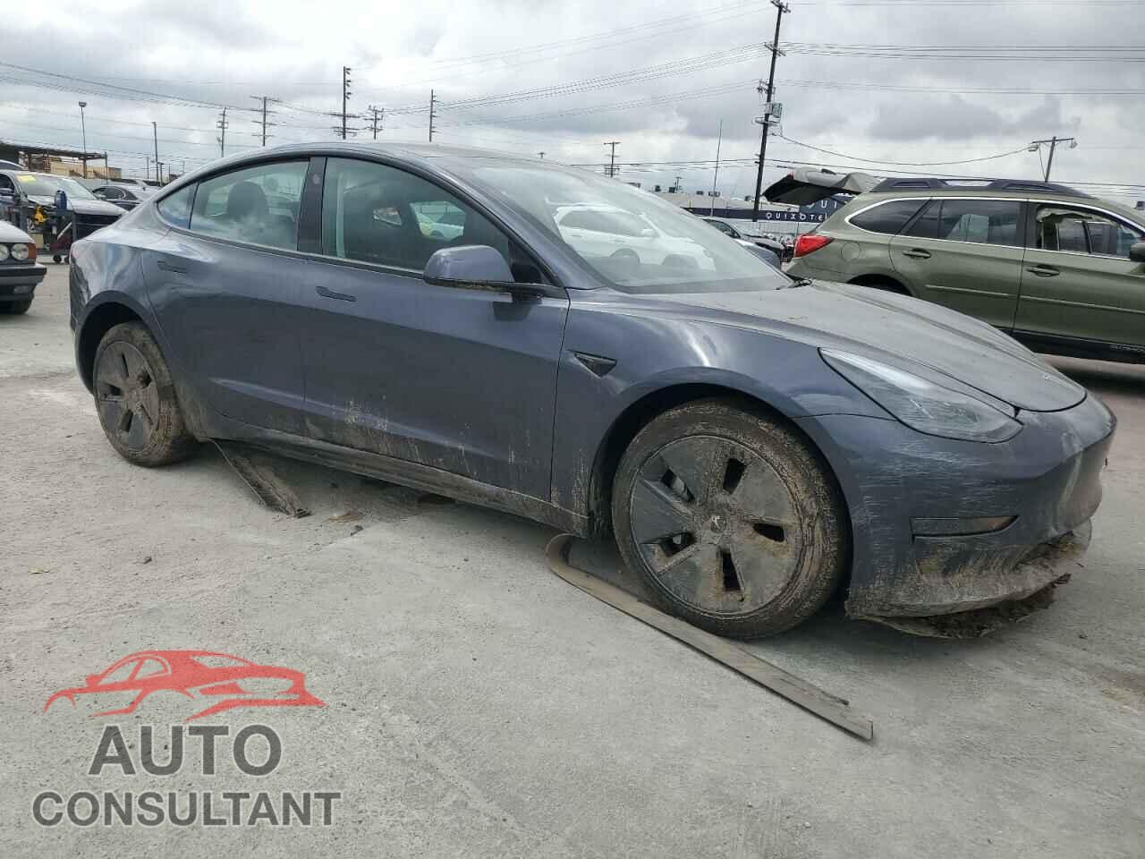 TESLA MODEL 3 2023 - 5YJ3E1EA0PF710260