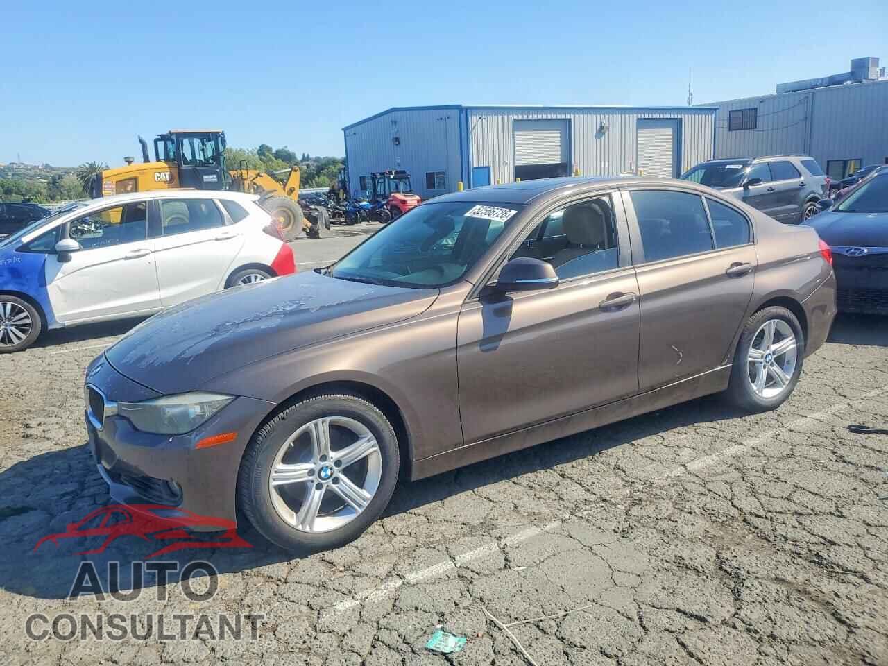 BMW 3 SERIES 2013 - WBA3C1G5XDNR44132