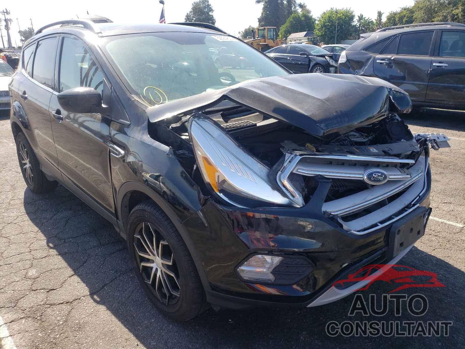 FORD ESCAPE 2018 - 1FMCU0GD9JUB15728