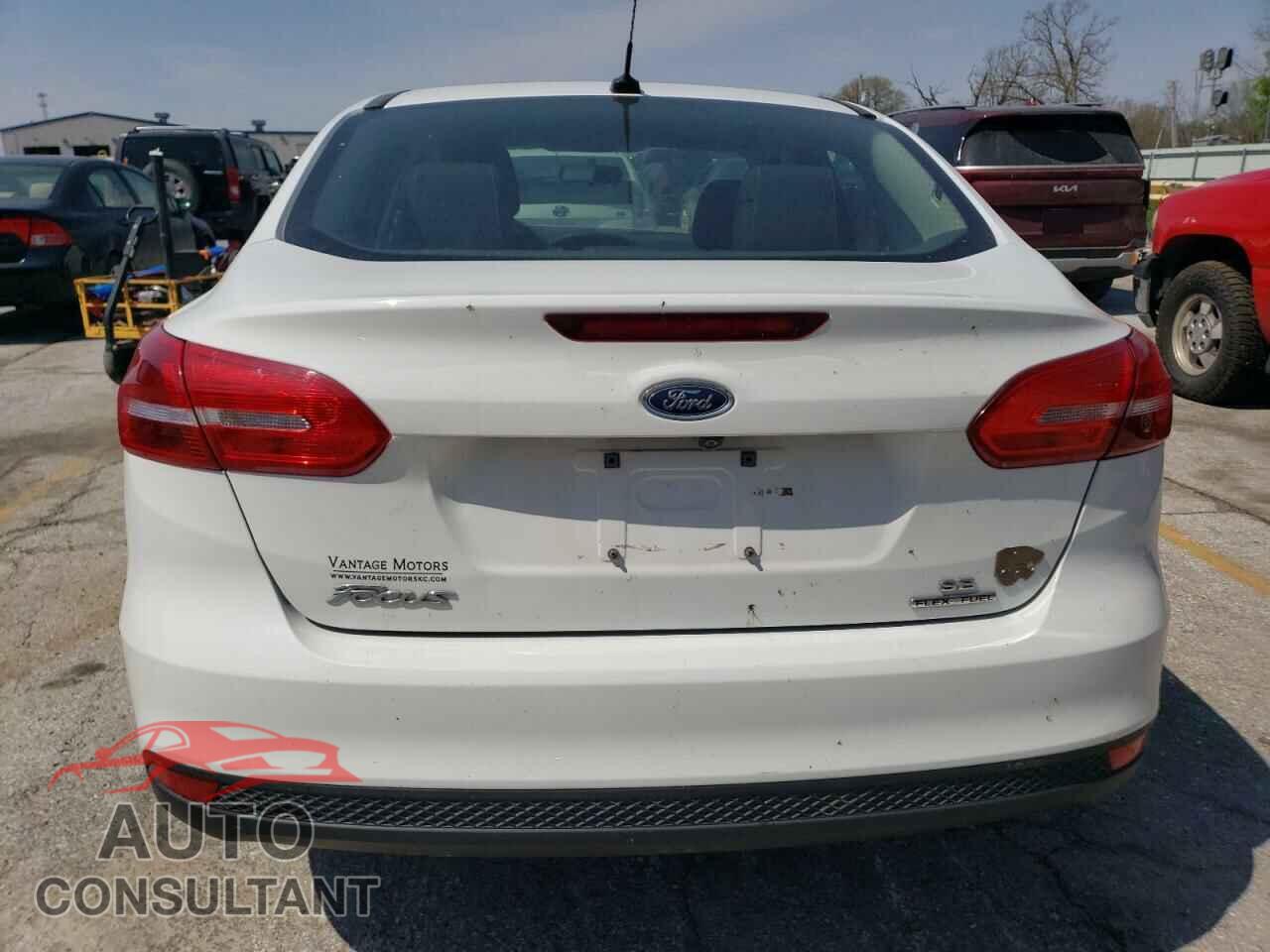 FORD FOCUS 2016 - 1FADP3F2XGL364853