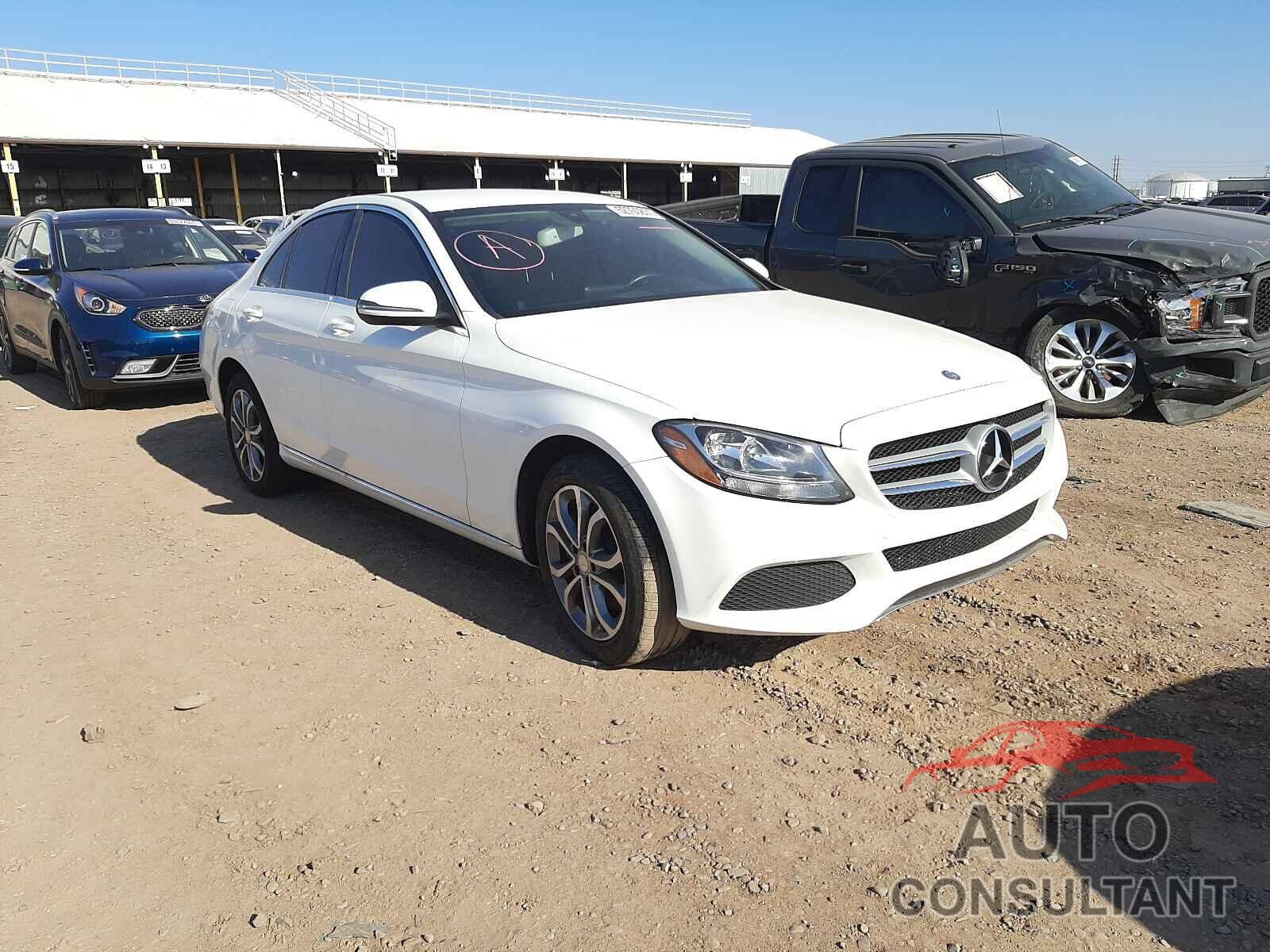 MERCEDES-BENZ C-CLASS 2016 - 55SWF4KB8GU105684