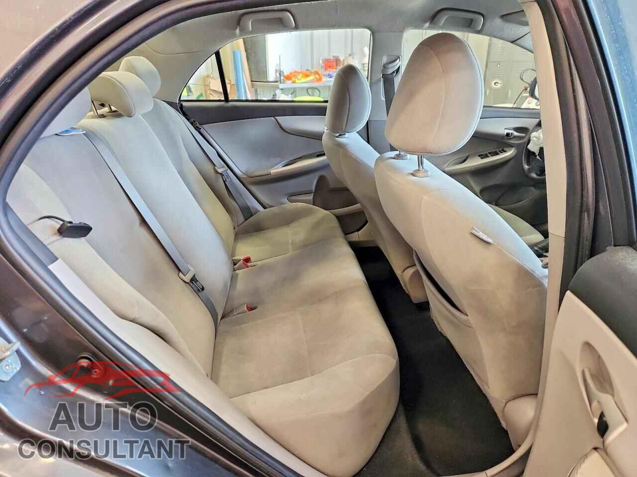 TOYOTA COROLLA 2012 - 2T1BU4EEXCC888761