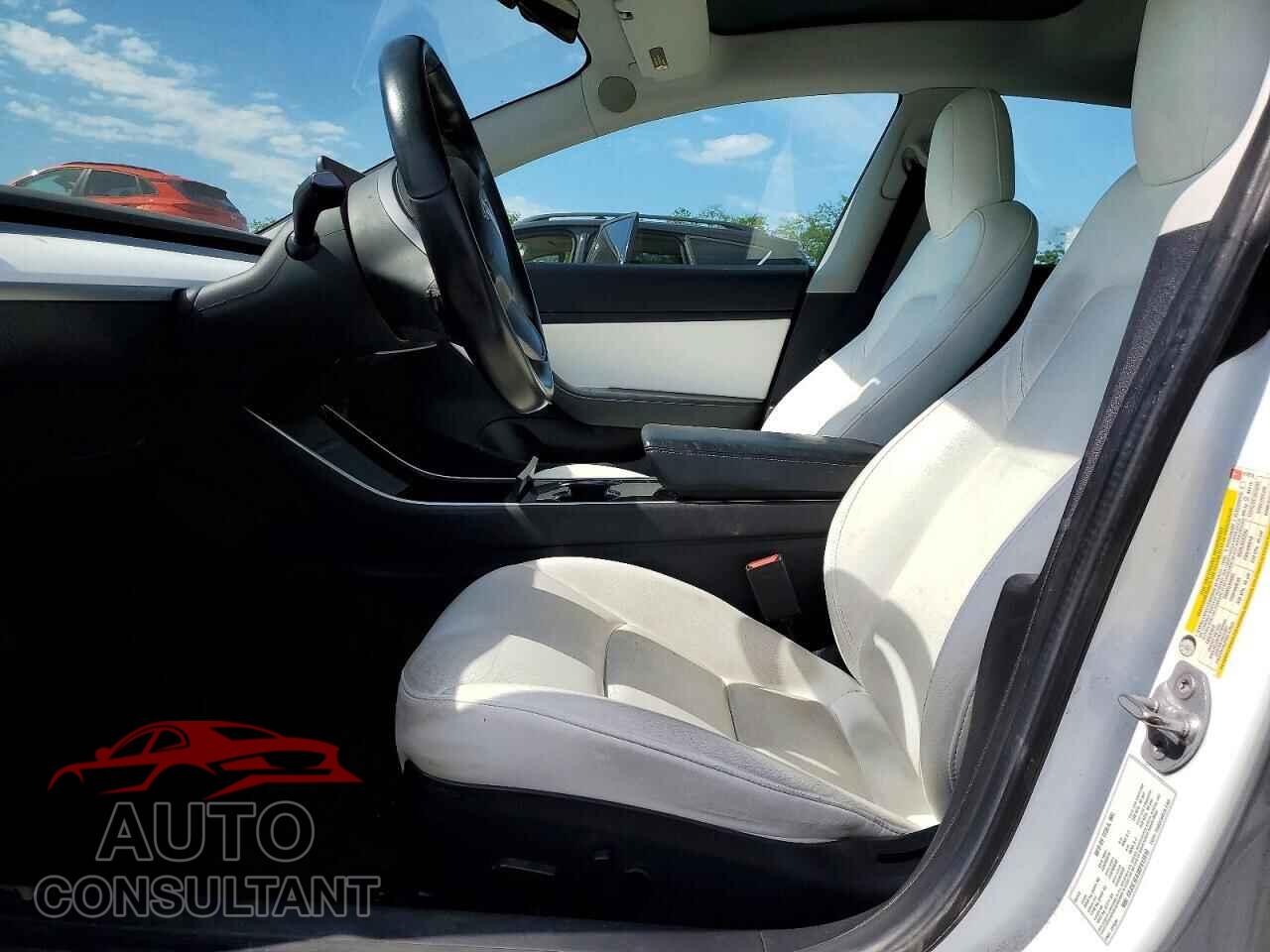 TESLA MODEL 3 2019 - 5YJ3E1EA1KF417816