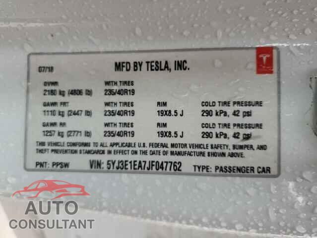 TESLA MODEL 3 2018 - 5YJ3E1EA7JF047762