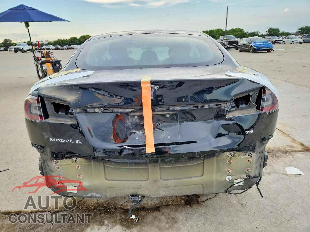 TESLA MODEL S 2017 - 5YJSA1E12HF231203