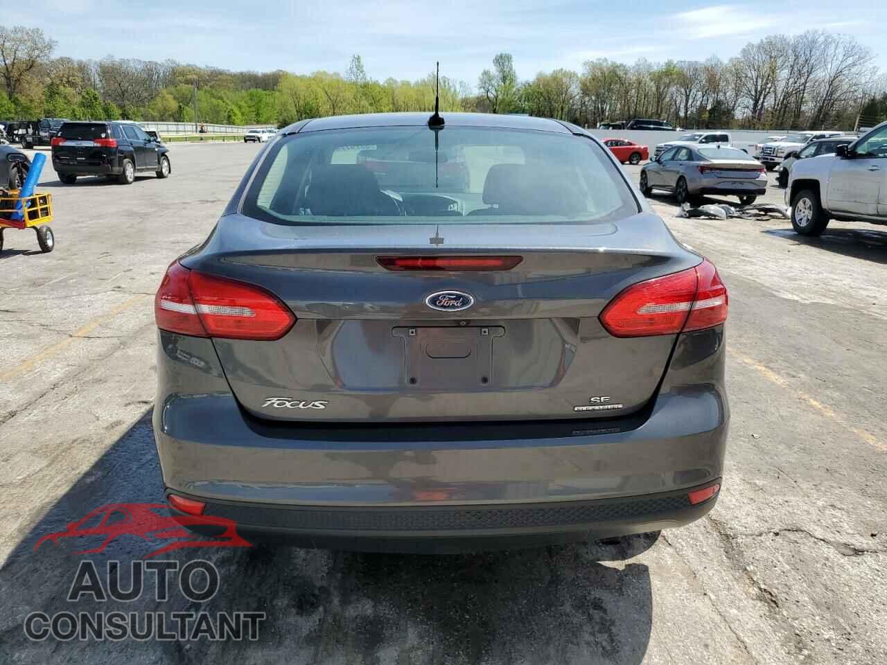 FORD FOCUS 2016 - 1FADP3F25GL212530