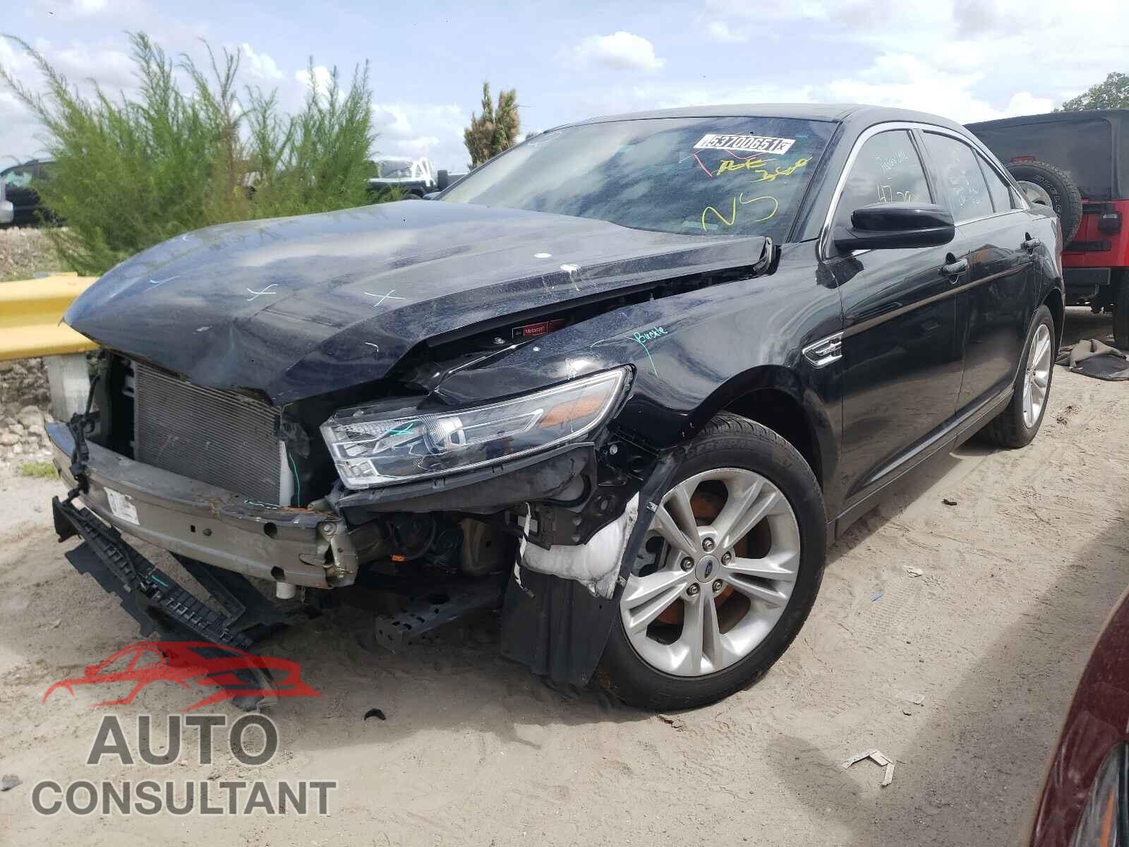FORD TAURUS 2017 - 1FAHP2E81HG105809