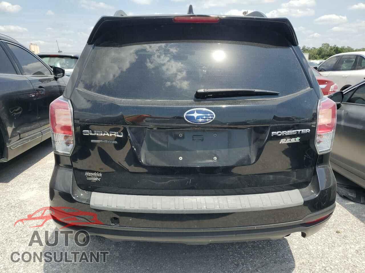 SUBARU FORESTER 2017 - JF2SJAGC2HH433376