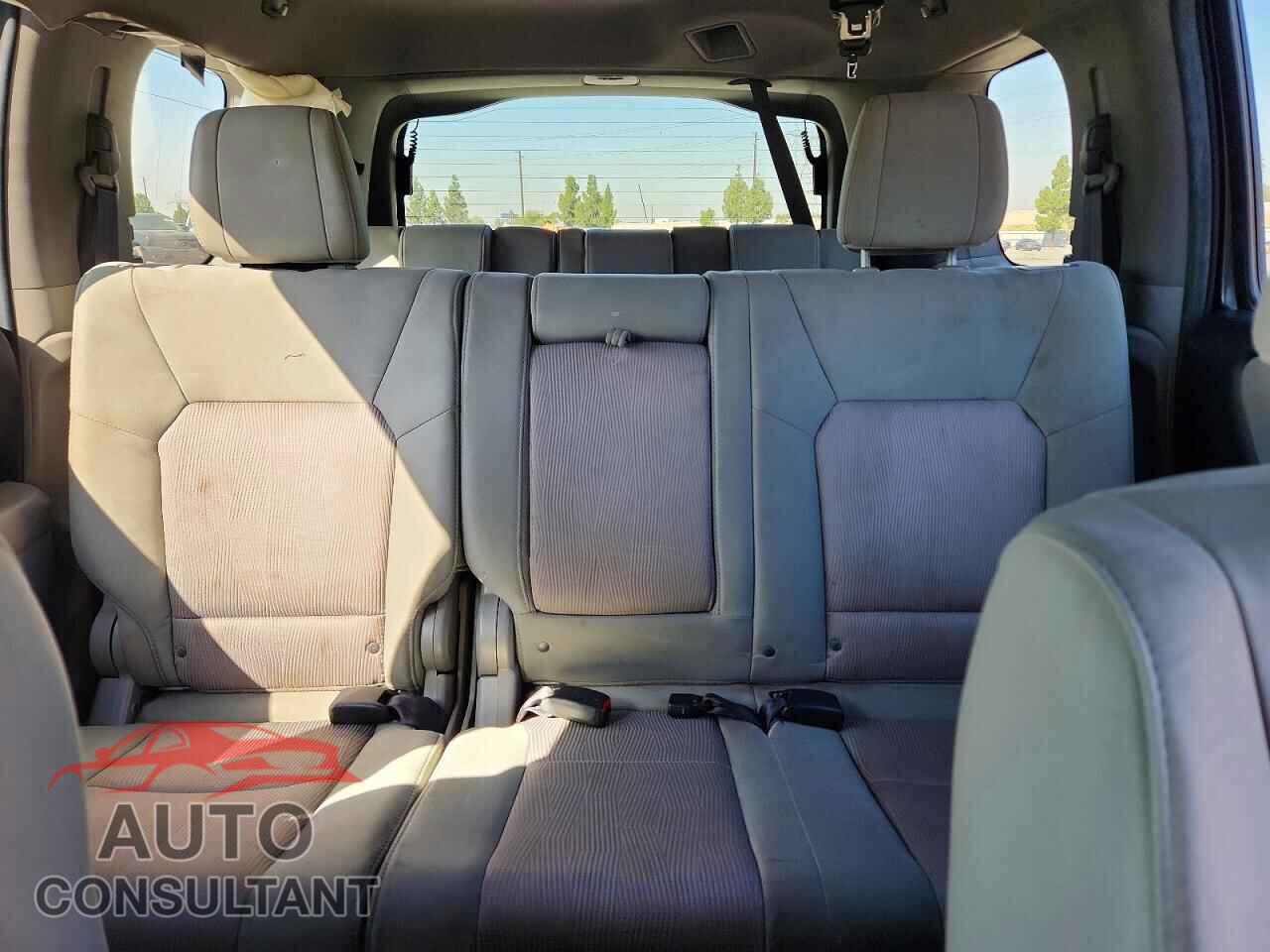 HONDA PILOT 2012 - 5FNYF3H48CB043050