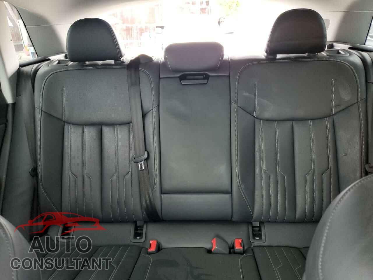 AUDI E-TRON 2019 - WA1VAAGE9KB009355