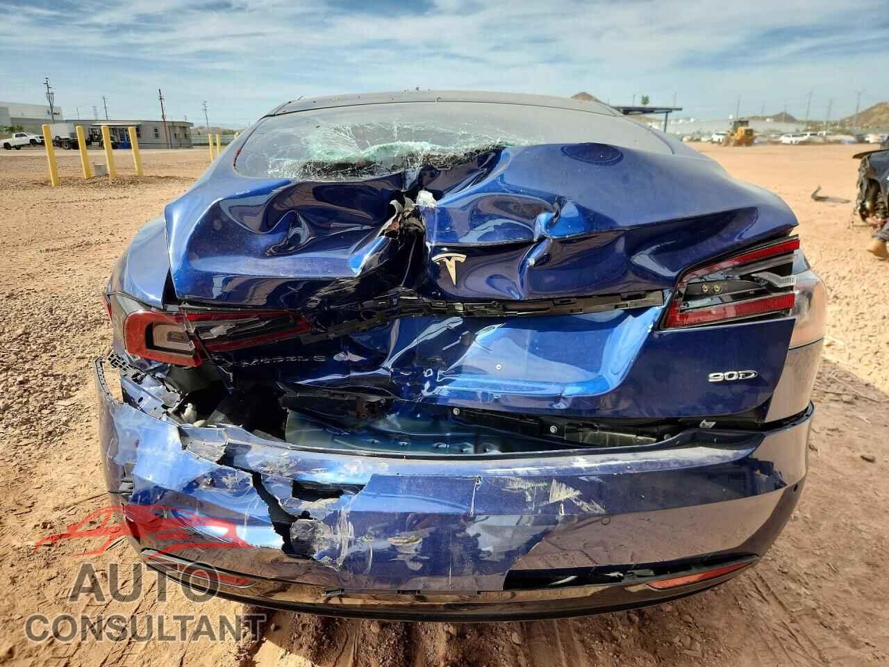 TESLA MODEL S 2017 - 5YJSA1E23HF198429