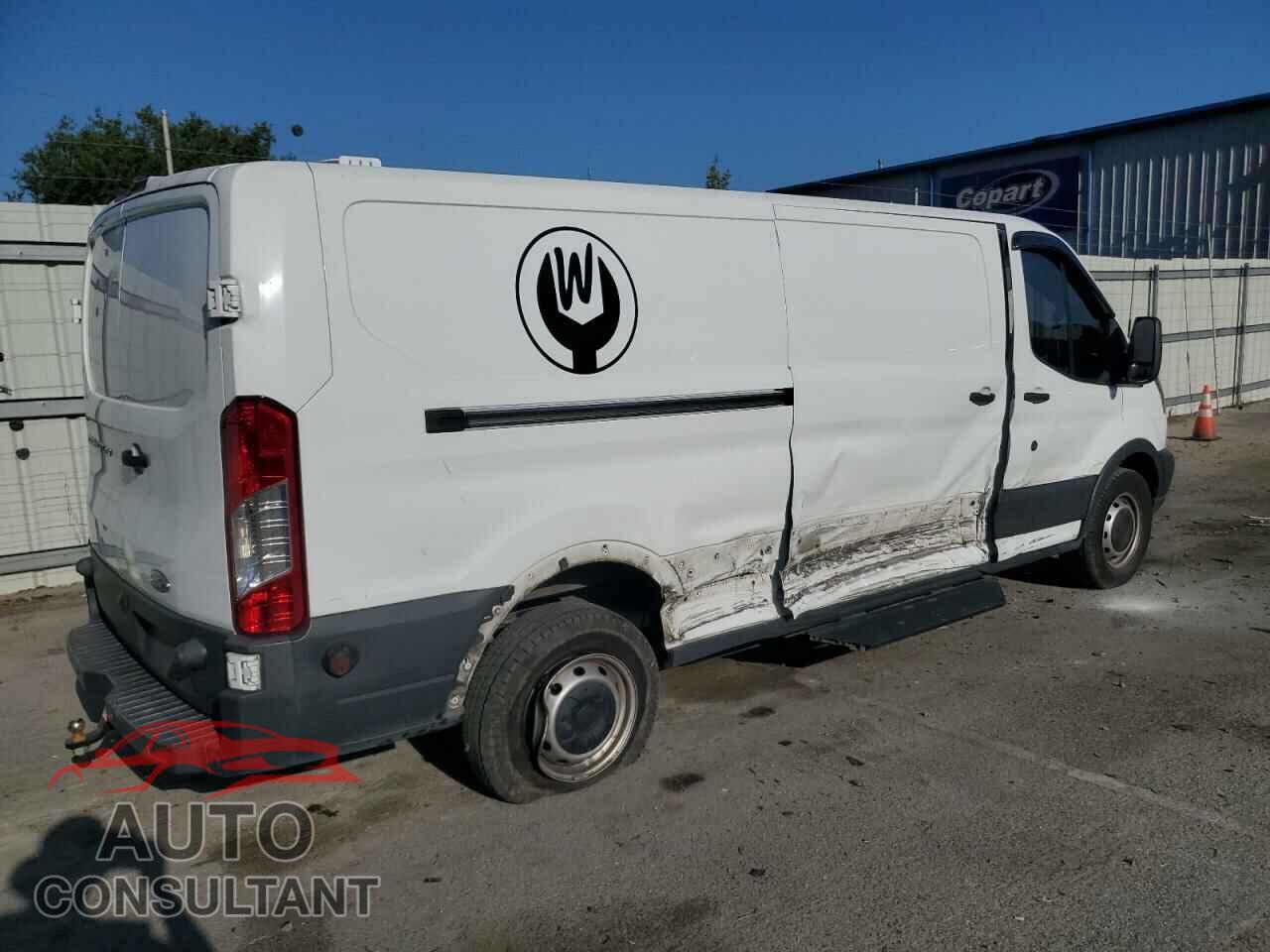 FORD TRANSIT 2017 - 1FTYR2YM7HKB51963