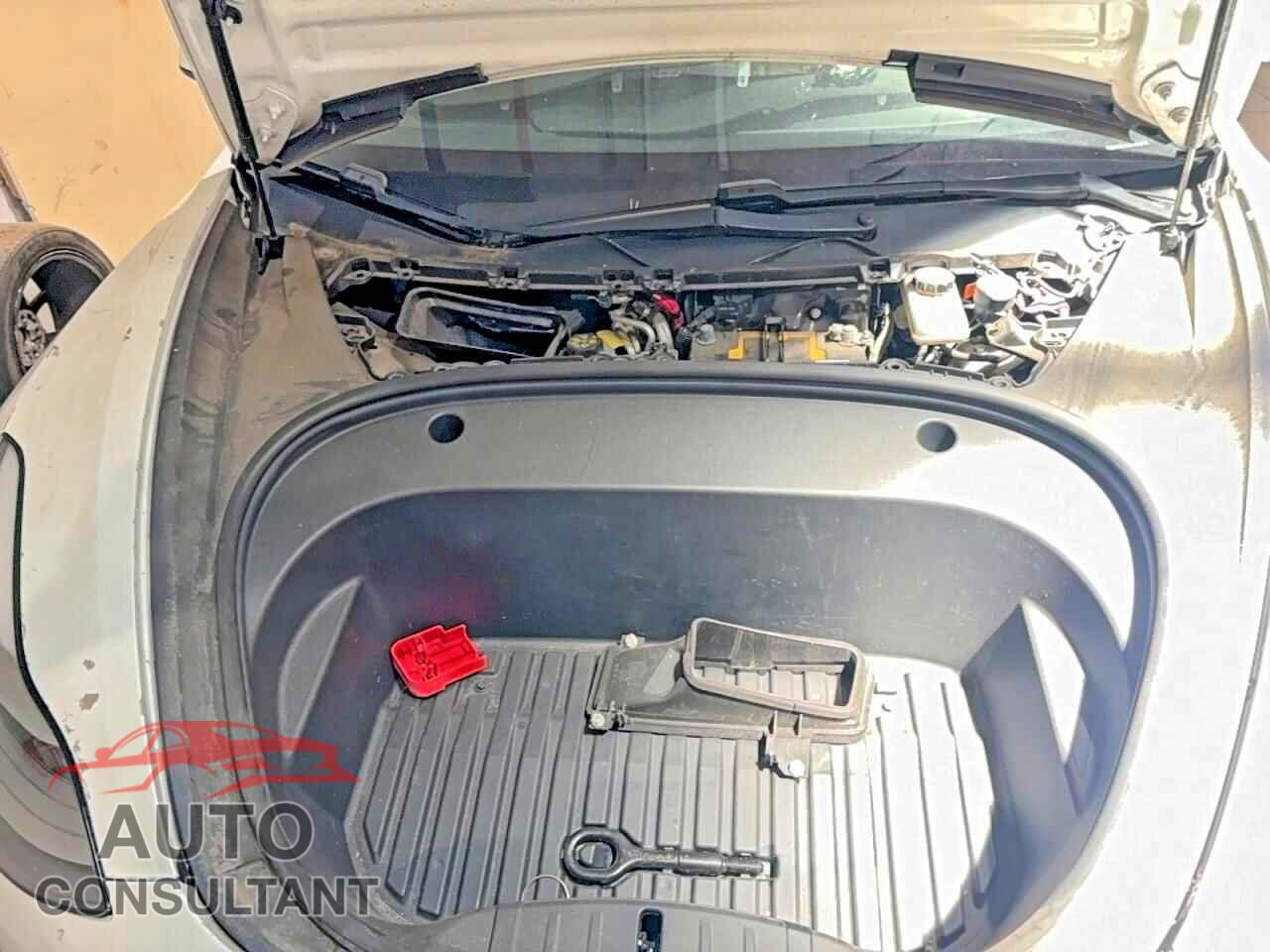 TESLA MODEL 3 2021 - 5YJ3E1EA0MF026952