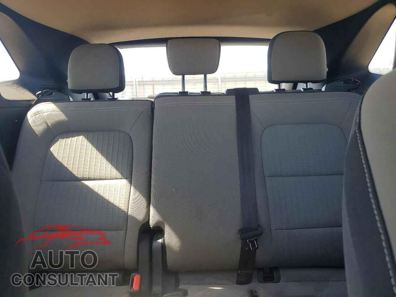 FORD ESCAPE 2020 - 1FMCU0F64LUA25733