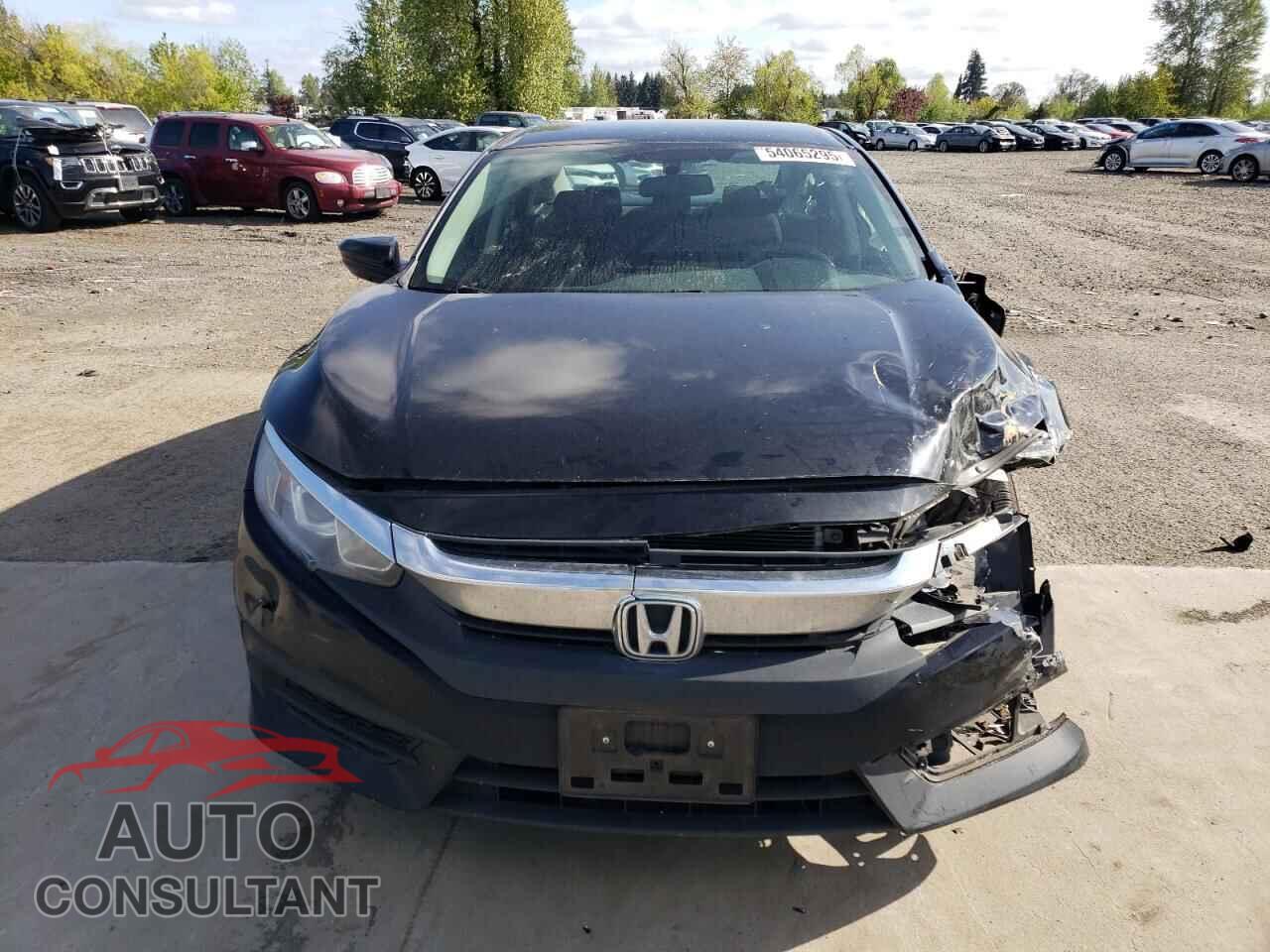 HONDA CIVIC 2017 - 2HGFC2F51HH538229