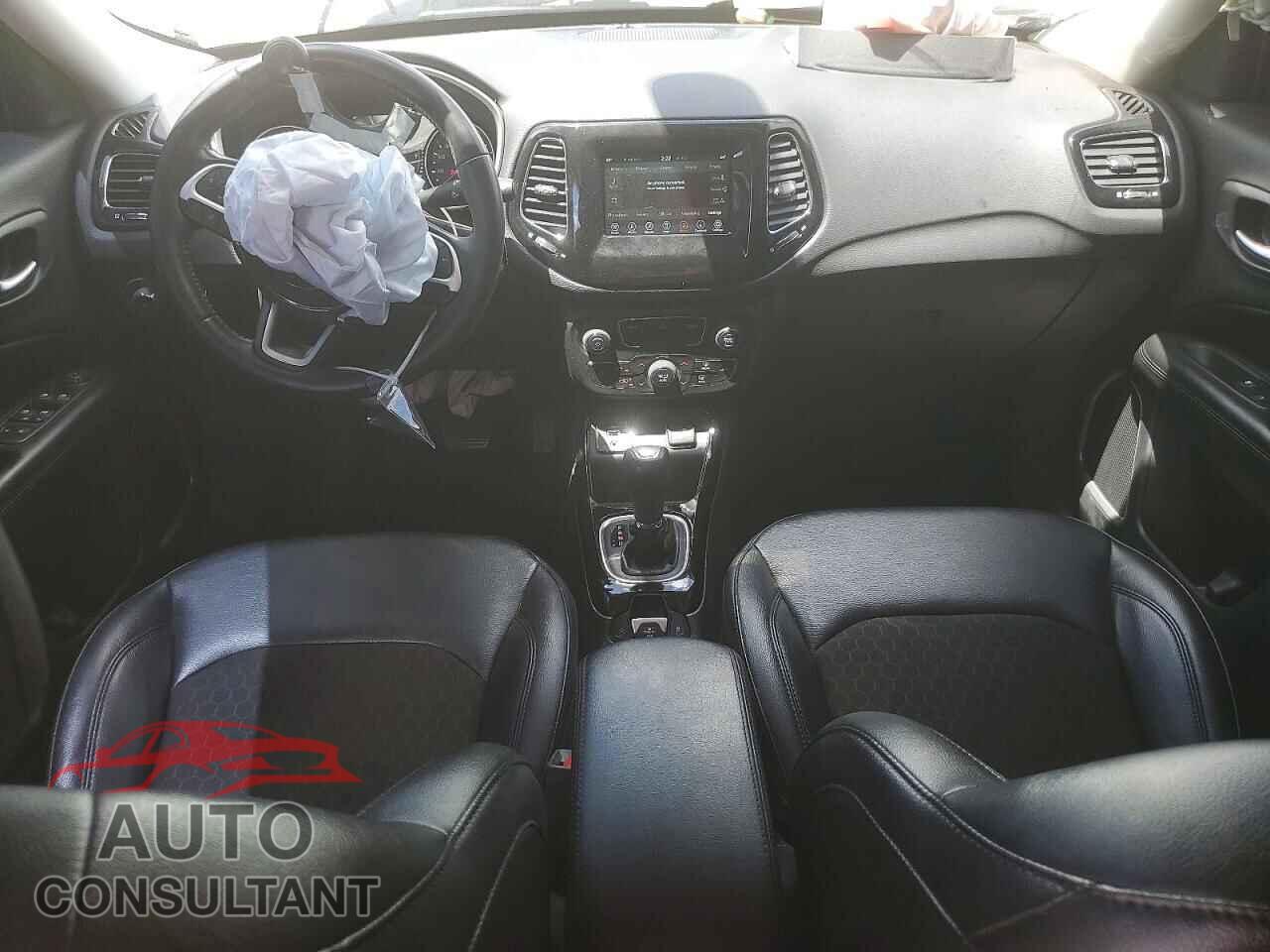 JEEP COMPASS 2020 - 3C4NJCBB3LT230187