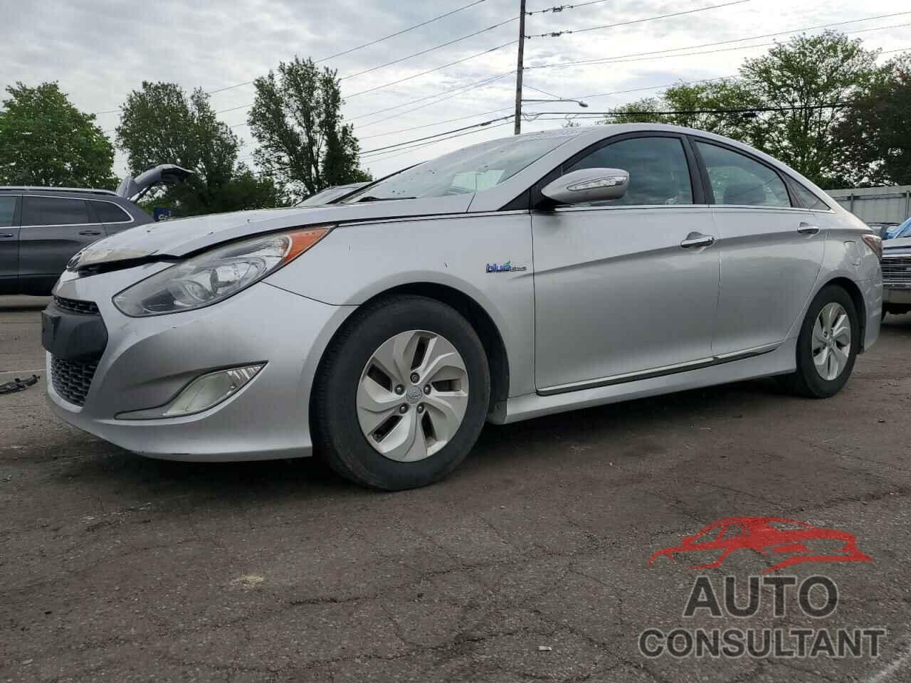 HYUNDAI SONATA 2013 - KMHEC4A40DA097234