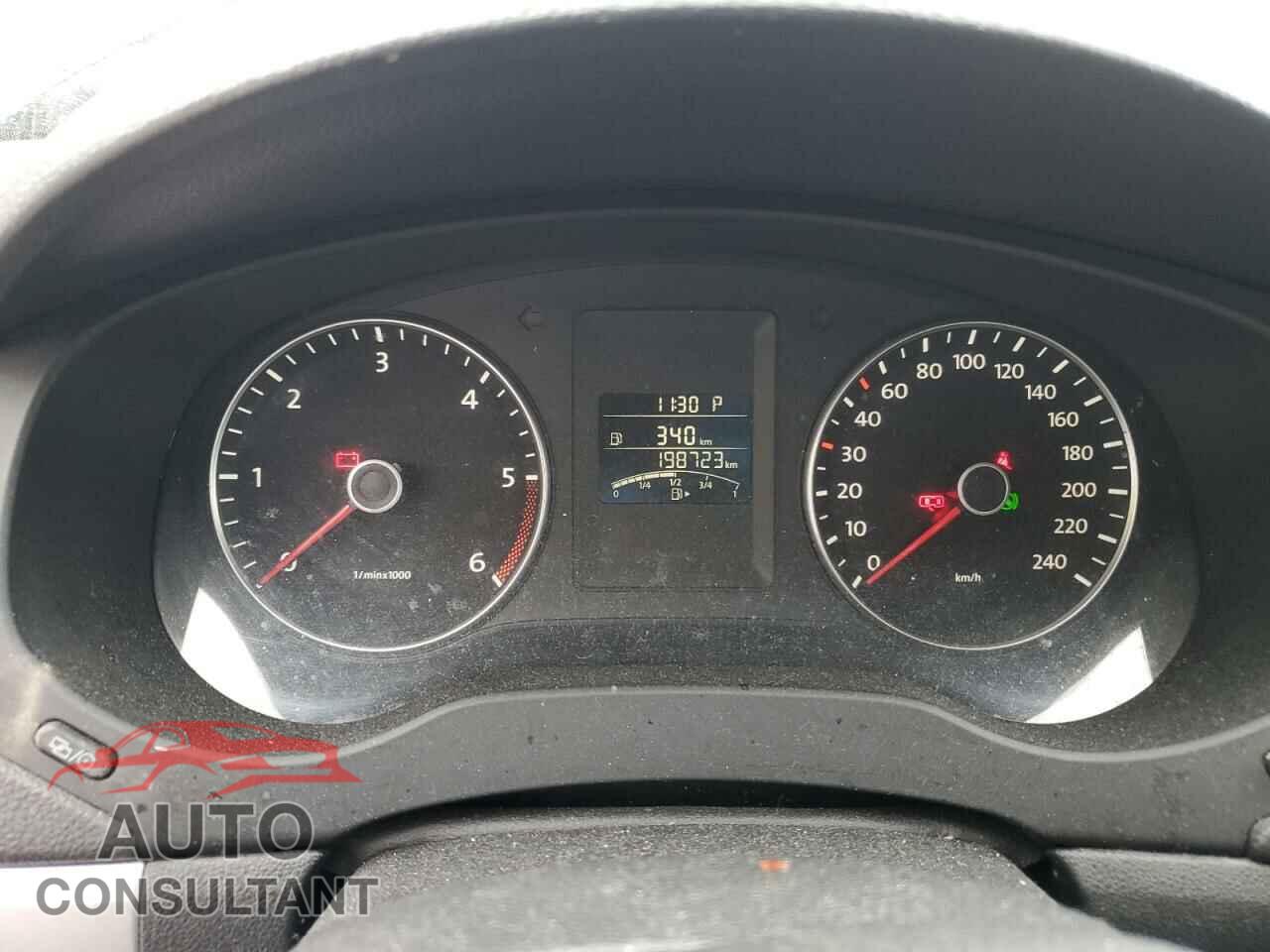 VOLKSWAGEN JETTA 2014 - 3VWDL7AJ2EM399732