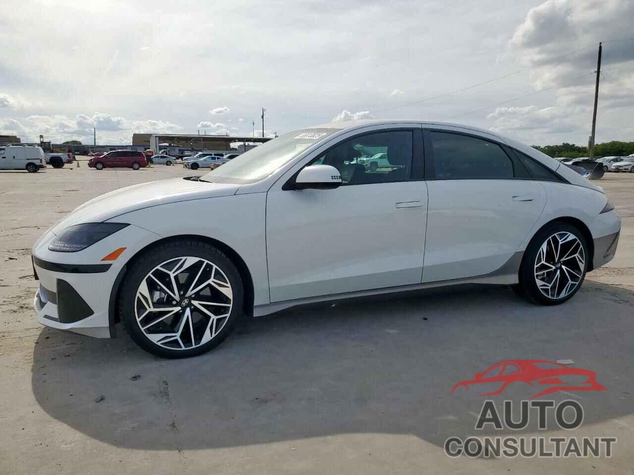 HYUNDAI IONIQ 6 SE 2023 - KMHM34AC1PA022808