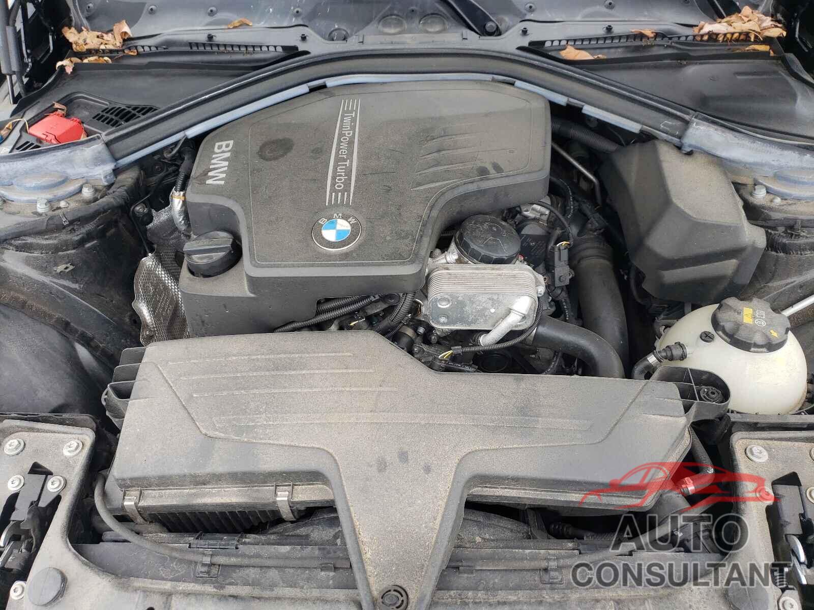 BMW 3 SERIES 2018 - WBA8E5G58JNV02386